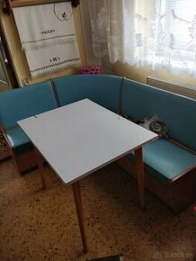 Retro jedálenský stôl a lavica