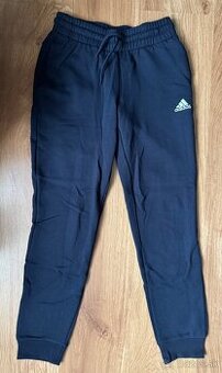 Tepláky Adidas