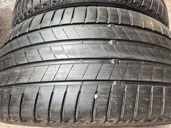 245/40 r19 letné 2 ks BRIDGESTONE dezén 6,1 mm DOT2022