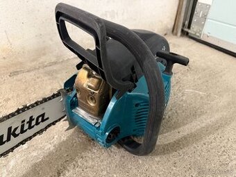 Motorová píla Makita EA5600F
