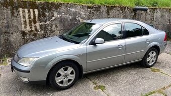 Ford Mondeo 5-D Hatchback benzín 92 kw