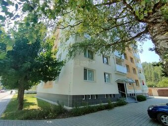 Predaj: 3-izbový byt v Lietavskej Lúčke s možnosťou vlastnej