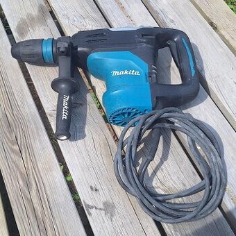 Vŕtacie kladivo MAKITA HR4003 SDS-max 8.3J 1100W