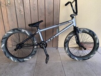 Bmx