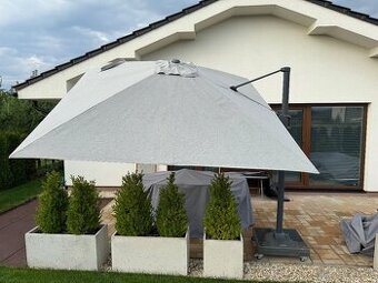 ZÁHRADNÝ SLNEČNÍK PREMIUM 3M X 3M