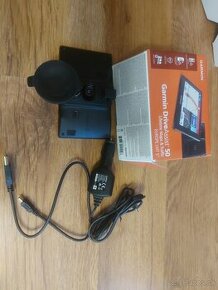 Predám Garmin DriveAssist 50 LMT s čelnou kamerou - 1