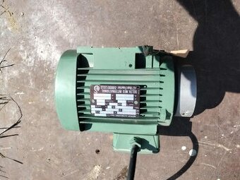 Elektromotor 0,12 kW (7)