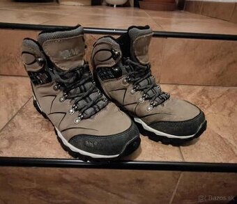 Predám outdoorovú obuv VM s membránou, veľ. 40