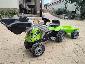 Slapaci nakladač - traktor s vlečkou