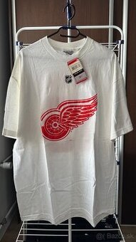 Tricko Steve Yzerman Detroit Red Wings Reebok Face Off