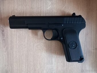 TT-33 Tokarev(kovová replika pištole) - 1