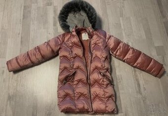 Dievcenska zimna bunda Tesco, velkost 10-11 rokov