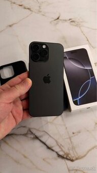 iPhone 16 Pro Max Black Titanium 256 GB - 1