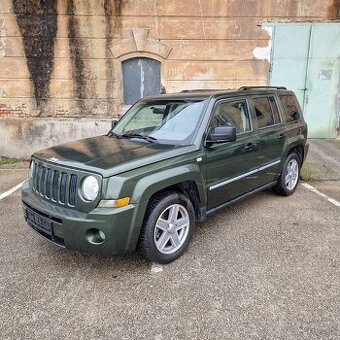 Jeep Patriot 2.0 CRD Limited 4x4 BEZ HRDZE z IT