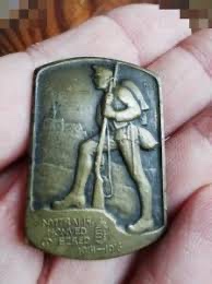 Kúpim odznak na čiapku Nitrianskeho 14. honvédskeho pešieho