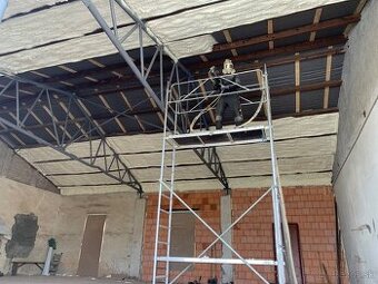 Striekaná penová izolácia zateplenie