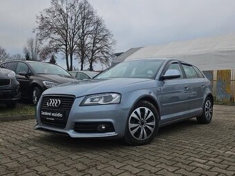 Audi A3 2.0 TDI DPF Attraction Premium S tronic