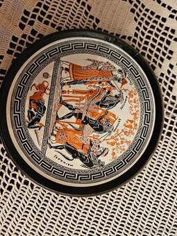 Keramický tanier s gréckym motívom