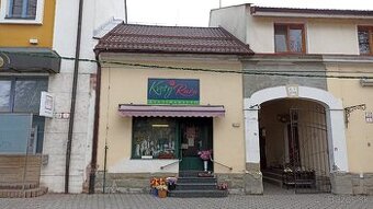 TOCA – obchodný priestor v Bytči – námestie