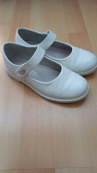 Dievčenské topánky