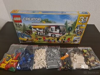 LEGO Creator 3v1 - 31052 Prázdninový karavan