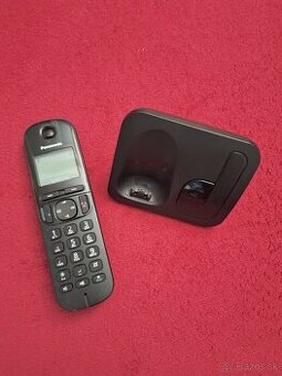 Bezdrôtový telefón Panasonic KX-TGC210