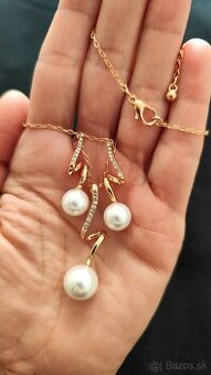 Náhrdelník a náušnice