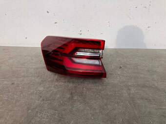 ŠKODA KODIAQ II 2024- ĽAVÉ ZADNÉ SVETLO V BLATNÍKU a v kufri