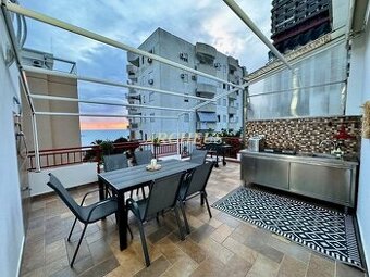3-IZBOVÝ APARTMÁN S TERASOU S VÝHĽADOM NA MORE, ALBÁNSKO
