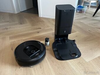 Roomba i7+ s dokovacou stanicou