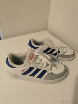 Botasky Adidas