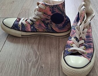 Converse tenisky 39