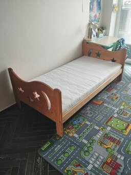 Posteľ 80x160 + matrac