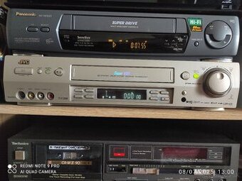 S -VHS JVC + VHS 6 HEAD PANASONIC