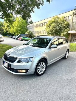 Škoda Octavia 1.6 TDI 4x4 Sportline,Bi-xenon,2sady kolies