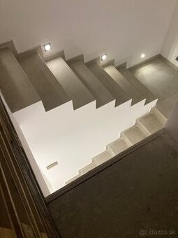 Ponúkam brigádu dvom majstrom