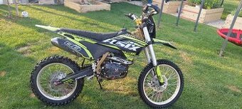 Asix XB88 300cc 2025