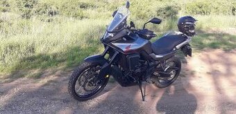 Honda Transalp 750