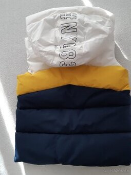 TOP PONUKA-DETSKÁ ZIMNÁ VESTA, veľkosť 128