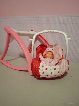 Stolička pre bábiku