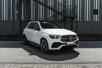 Mercedes-Benz GLE400 d 4MATIC DPH AMG Webasto Burmester Ťažn