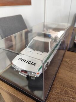 Tatra 613 Polícia