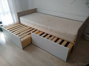 Rozkladacia posteľ  pre dve osoby 200x180