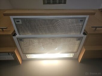 Výsuvný, teleskopický ventilátor, odsávač pár