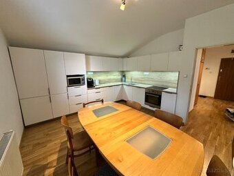 Dve bytové jednotky 3+KK, 1+KK, Štrba - Mlynská ulica, 118m²