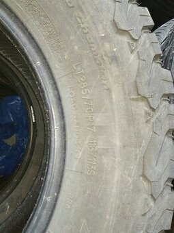 285/70R17 - 1