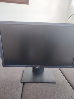 Dell E2318HN