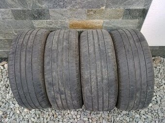 Predám 4x letné pneumatiky 215/50 R17 Michelin