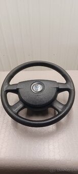 Volant s airbagom na VW Touran / Golf 5 / Passat B6