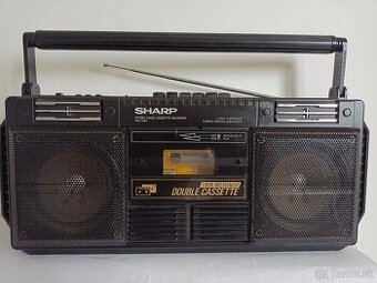 Sharp WQ T234 radiomagnetofon retro kazeťák